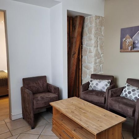 Hotel Saint-Pierre Pontarlier Eksteriør bilde