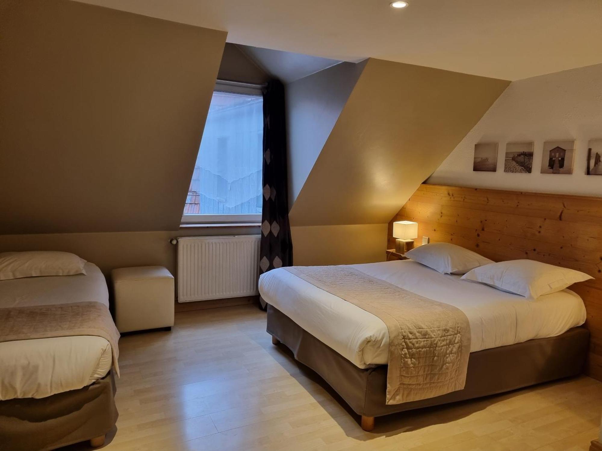 Hotel Saint-Pierre Pontarlier Eksteriør bilde